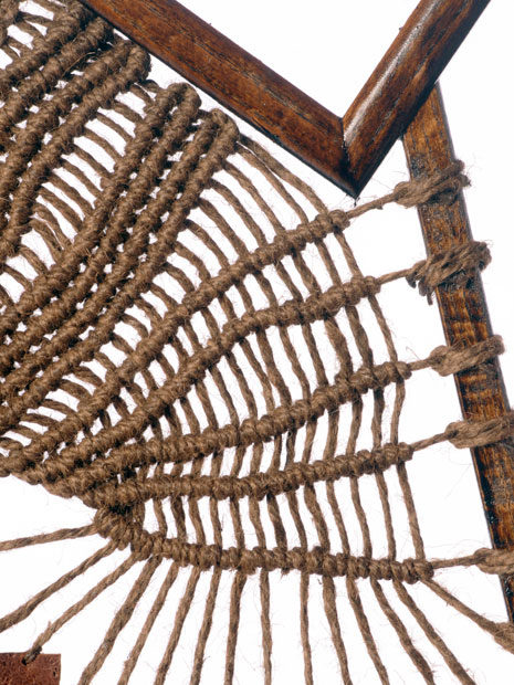 Island II – Ash, birch, tar, leather, tarred marlin rope – 137 x 137 x 137 cm – 2018 – CU4